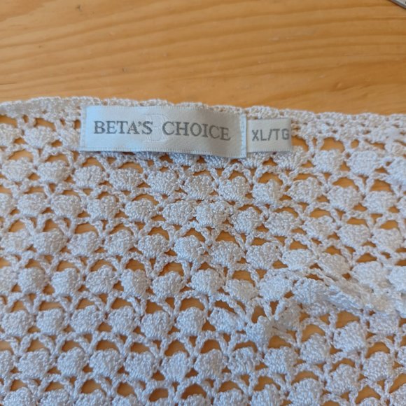Beta's Choice White Crocheted Sweater - (3194) - Picture 7 of 11
